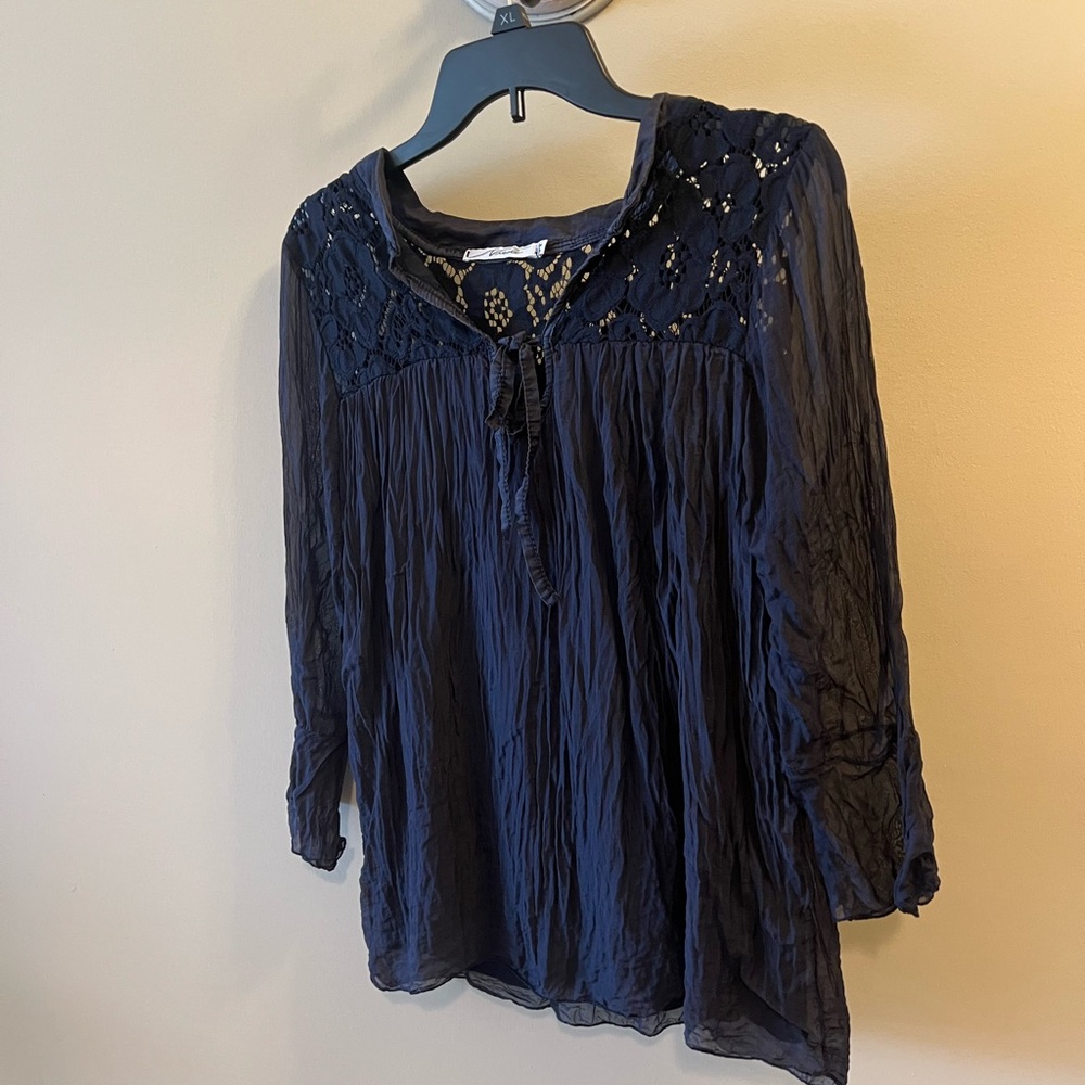 Bohemian design Nicole Navy Blue Women's Top Size M